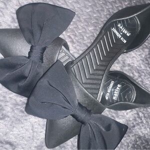 Native Women's Elegant Black Bow EVA Loafers